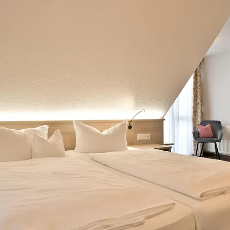 Landhotel Schellenberg-3