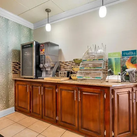 Quality Inn Alexander City-3