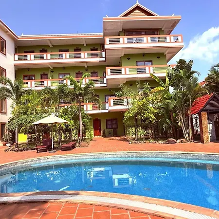 The Moon Kampot Boutique-2