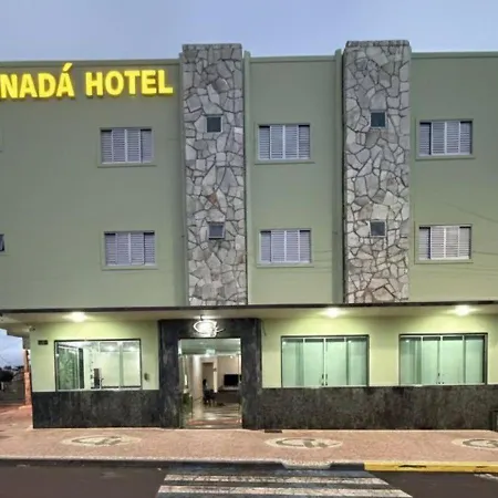 Canadá Hotel-2