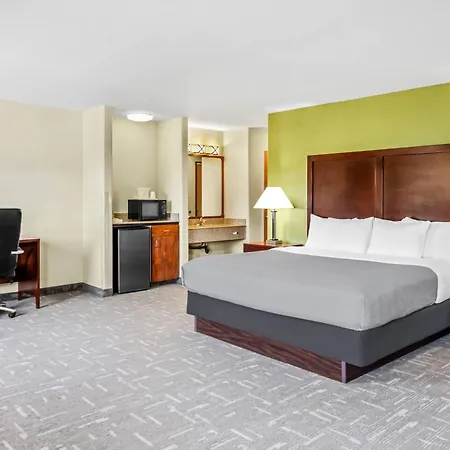 Quality Inn & Suites Vail Valley-2