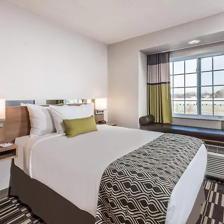 Microtel Inn & Suites By Wyndham Beaver Falls-2
