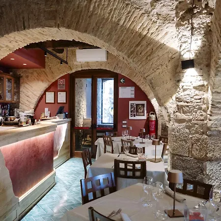 Il Casato Deluxe Rooms-2