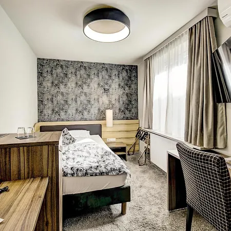 Hotel Goldener Adler, BW Signature Collection-3