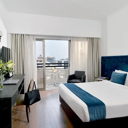 Ajax Hotel-3