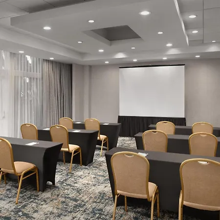 Doubletree By Hilton Lax - El Segundo-3