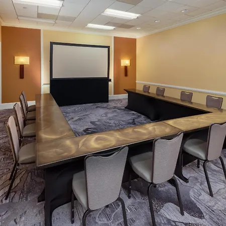 Hilton Charlotte Uptown-3