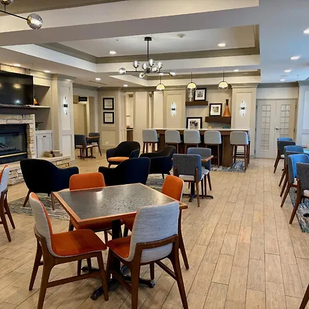 Hampton Inn Mchenry-3