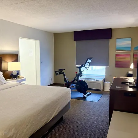 Hampton Inn Mchenry-2