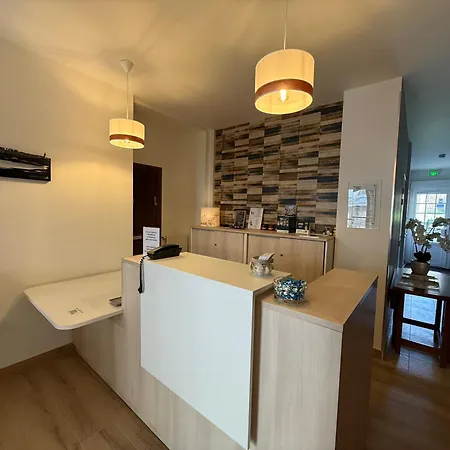 Hôtel La Porte Saint Pierre-Logis Hôtel Intra Muros RÉNOVÉ en 2026-2