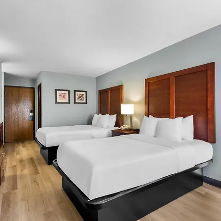 Quality Inn Waverly-3