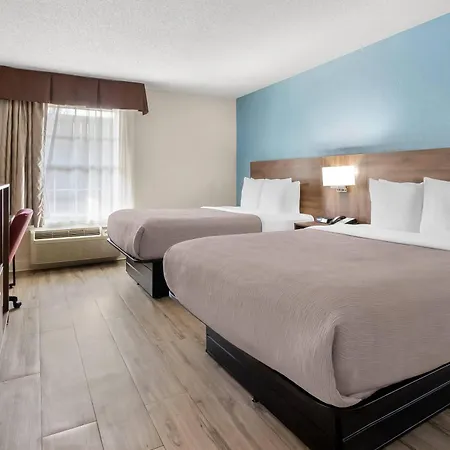 Quality Inn & Suites Lexington-3
