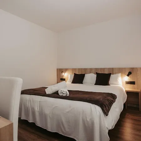 La Trobada Hotel Sport-3