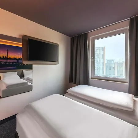 B&B Hotel Düsseldorf-City-2