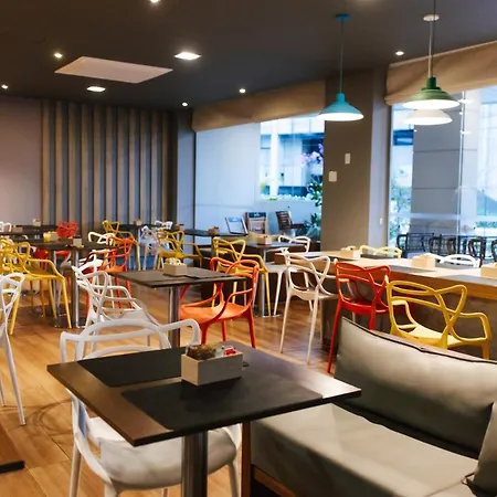 Aera São José Floripa - Hotel com café da manhã a 10 min do CentroSul-2