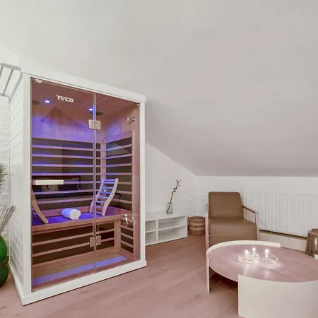 Maison Noppius - Love Hotel-2