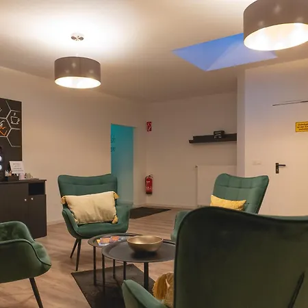 Infinity Stay Apartmenthaus Am Park-2