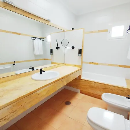 Smart Hotel Cabo Sur-3