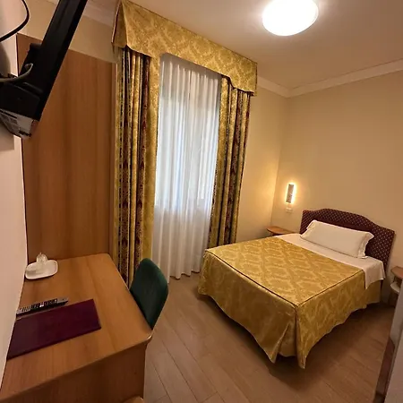 Hotel Riviera-3
