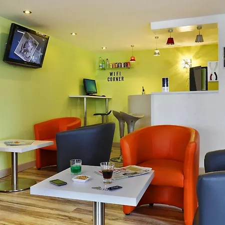 Hotel Kyriad Montauban-2