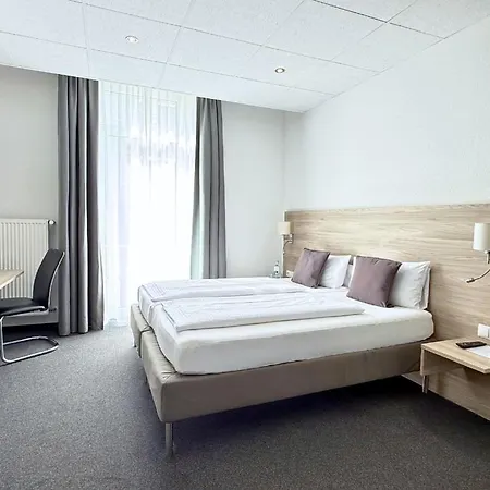 Hotel Hohenstaufen-2