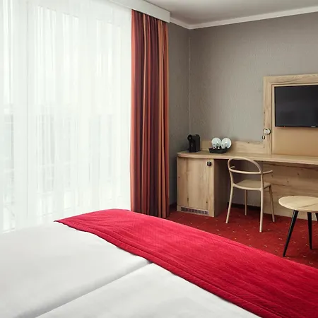 Astoria Hotel-2