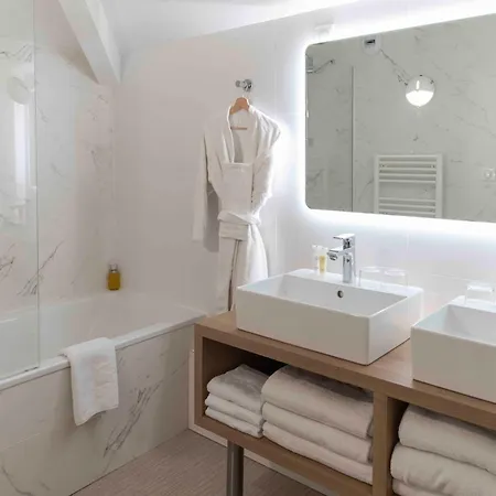 Hotel Jules Verne Biarritz-3
