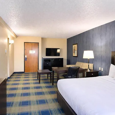 Comfort Inn & Suites Meriden East-3