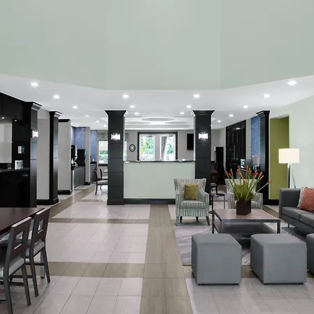 Best Western Plus Miami-Doral/Dolphin Mall-2