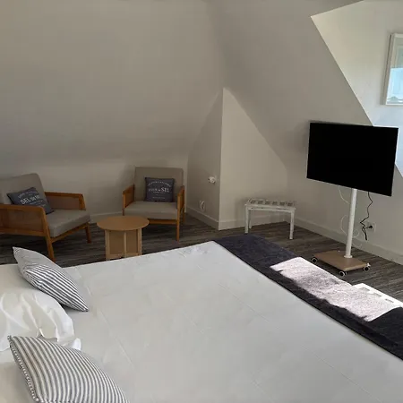 Hotel La Licorne-2