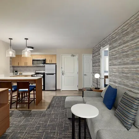 Residence Inn Indianapolis Airport-3