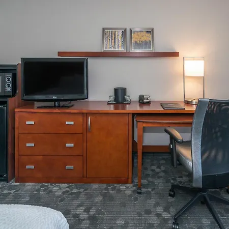 Courtyard By Marriott Panama City-2