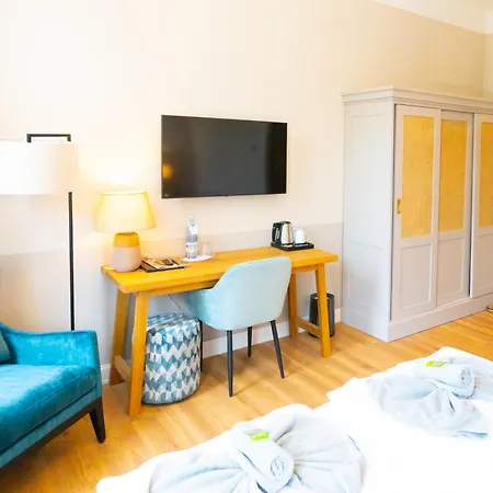 Hotel Germania-3