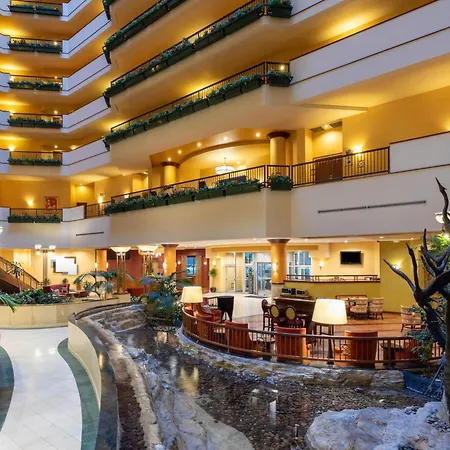 Wyndham Grand Oklahoma City Downtown-3