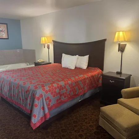 The Magnolia Hotel Searcy-2