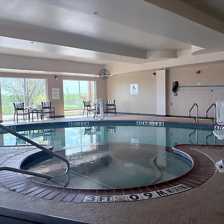 Country Inn & Suites By Radisson, Terrell-3