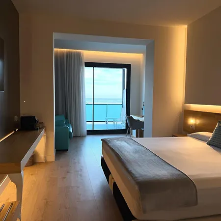 Hotel Brisamar Suites-2
