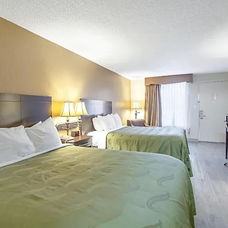 Quality Inn & Suites Live Oak I-10 Exit 283-2