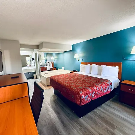 Luxury Inn & Suites-2