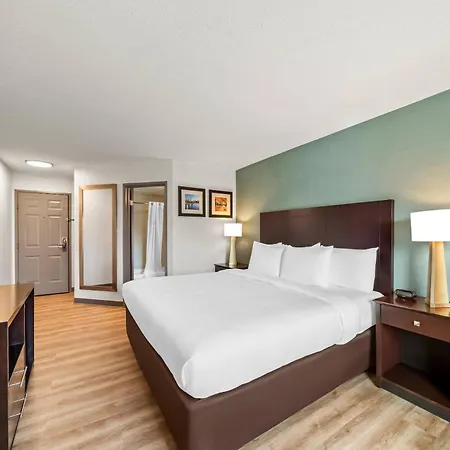 Comfort Inn Foxboro - Mansfield-2