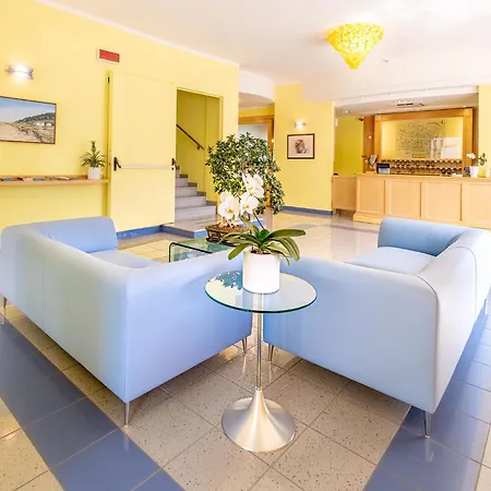Hotel Marina-2