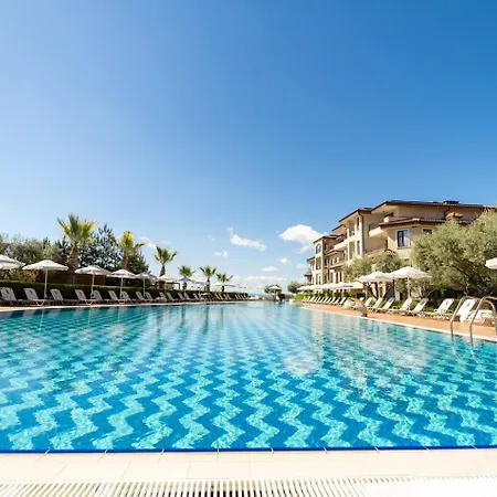 Burgas Beach Resort Apartments-2