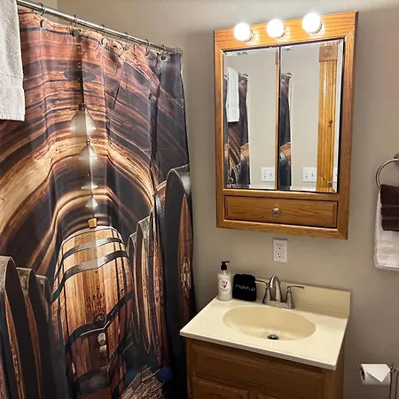 Hermann Crown Suites-2