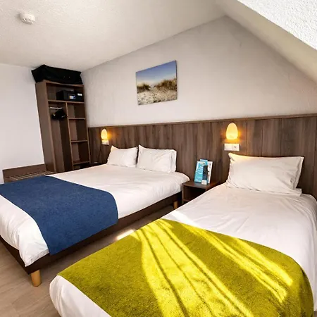 Brit Hotel Calais-2