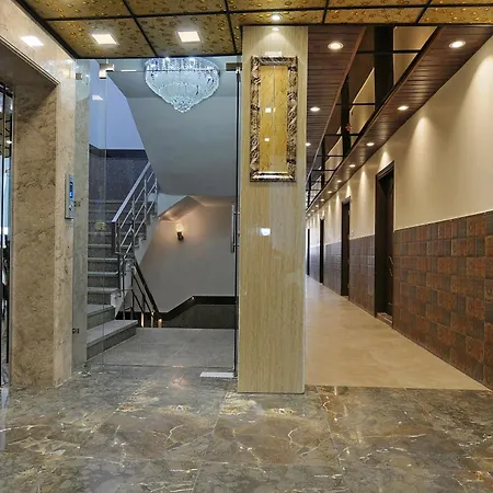 Hotel O Flyover Inn-3