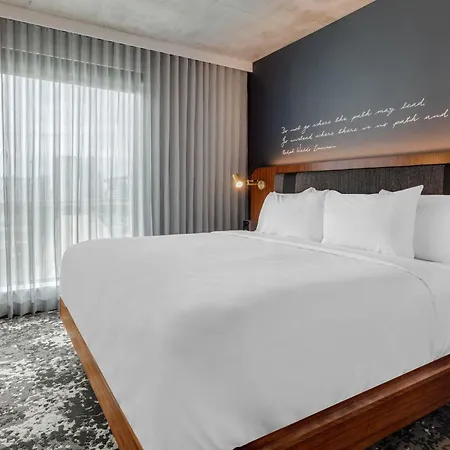 Cambria Hotel Boston Downtown - Seaport-3