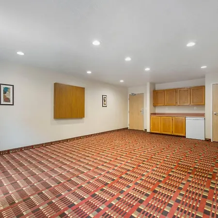 Comfort Inn & Suites Orem - Provo-3