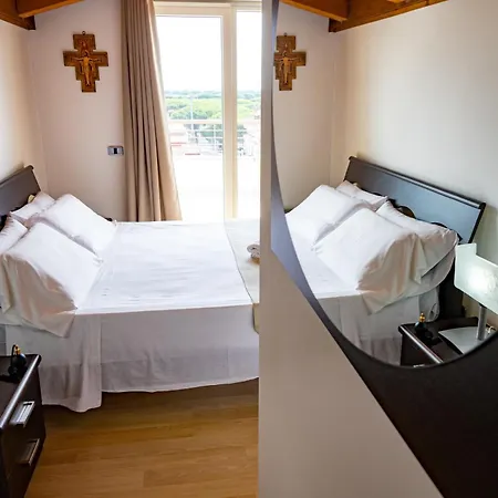 Residence Mediterraneo - Ombrellone incluso dal 23 maggio al 20 settembre-2