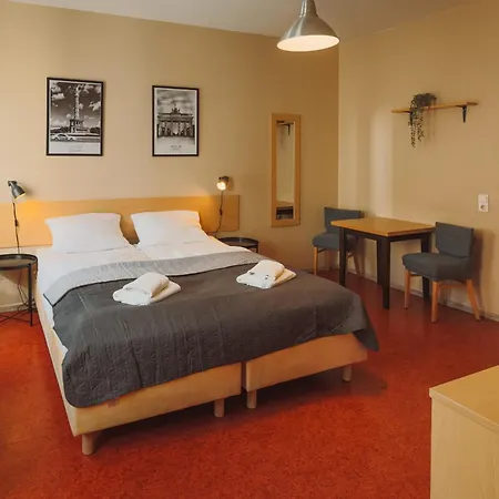 Happy Hotel Berlin-3