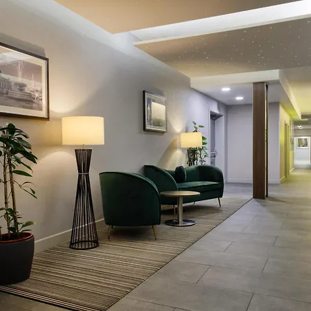 Doubletree By Hilton London Angel Kings Cross-3
